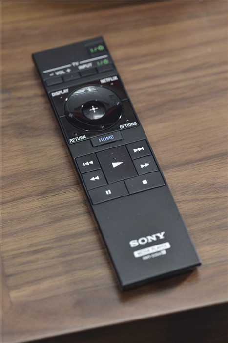 拨起万种风情 带你先睹为快 索尼第二代4K媒体播放器FMP-X10惬意叹大片-Golden Sound 线材20米完整播放演示