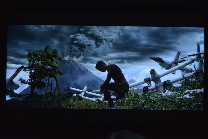 拨起万种风情 带你先睹为快 索尼第二代4K媒体播放器FMP-X10惬意叹大片-Golden Sound 线材20米完整播放演示