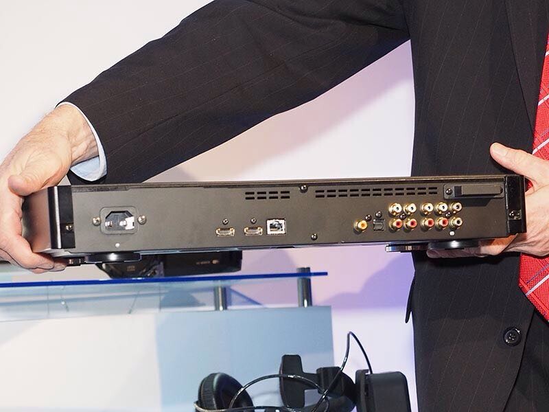 世界初的次世代「真4K」蓝光系统搭载试作机