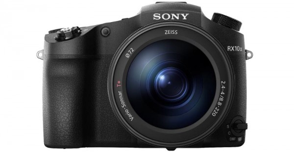索尼长焦4K黑卡相机 RX10 III发布